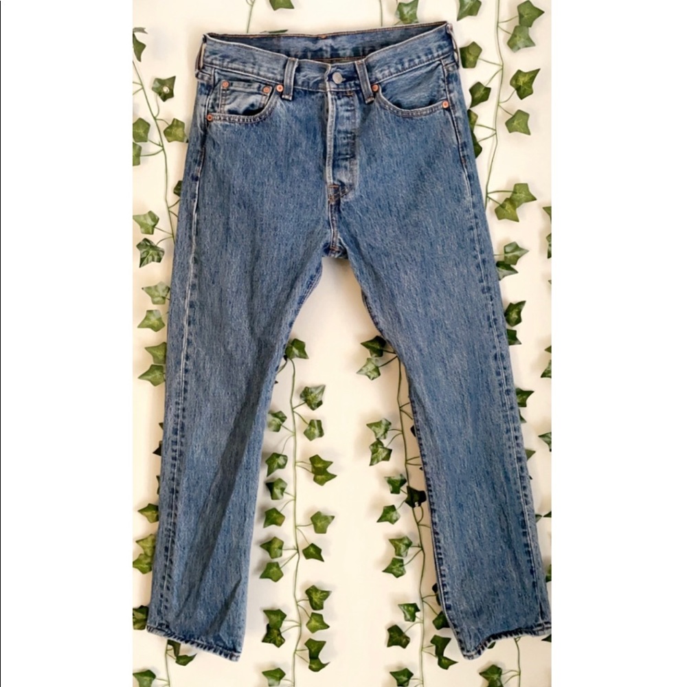 LEVIS classic 501! 30 x 30 size